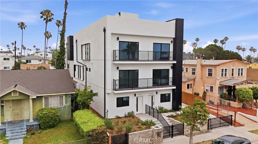 Photo - 1430 S Cloverdale Avenue Unit 1/2