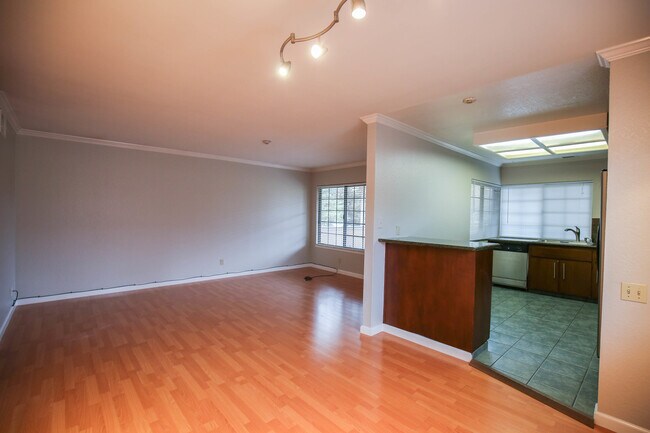 Foto del edificio - Union City Townhome on Alvarado Niles