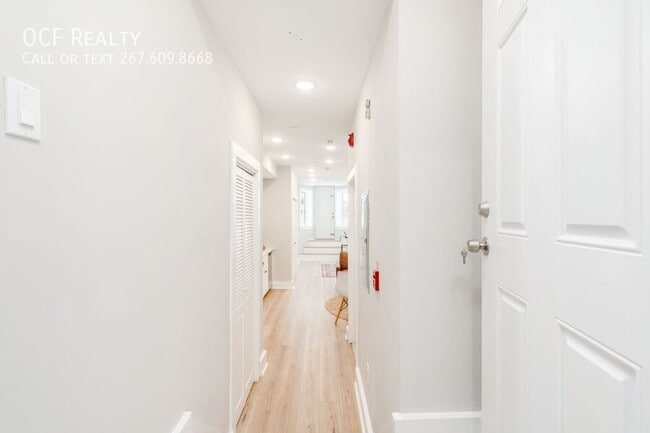 Building Photo - Brewerytown Studio Apartment