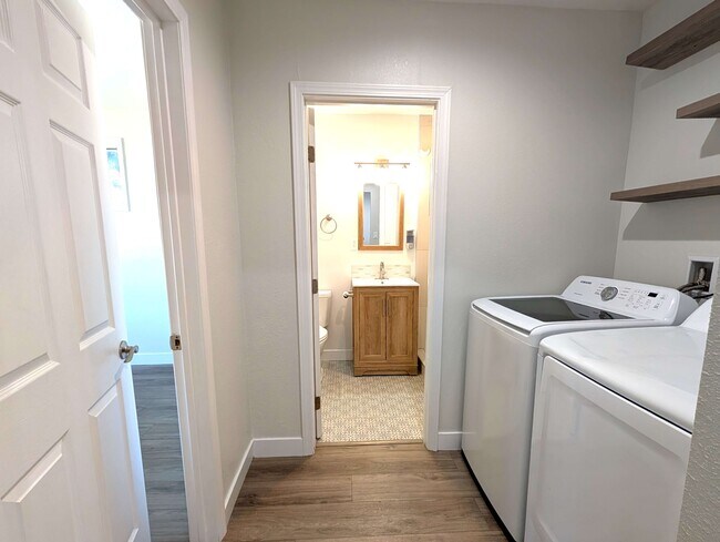 Foto del edificio - 12602 Foxley Dr