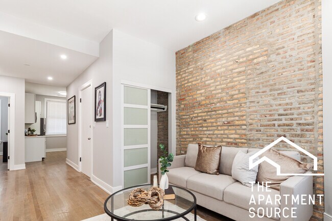 Foto del edificio - 3834 N Wilton Ave