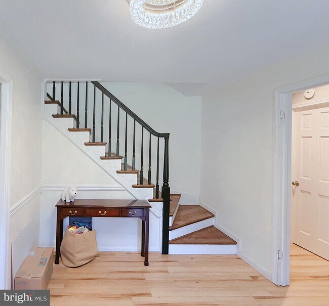 Foto del edificio - 11901 Renwood Ln