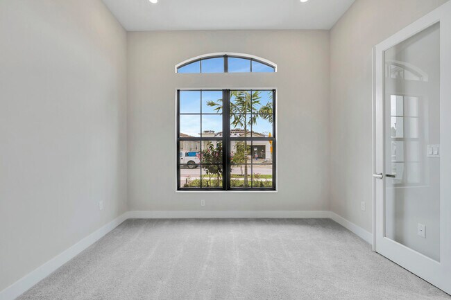 Building Photo - 7736 Seacoast Dr