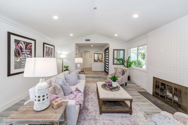Foto del edificio - 3027 N Pinewood St