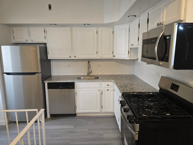 Foto del edificio - 2848 S 11th St
