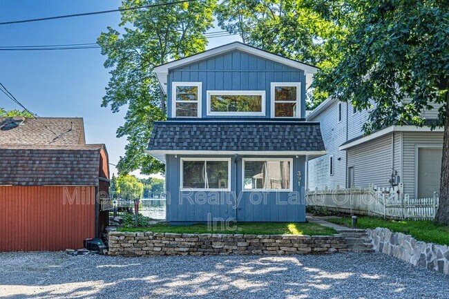 Foto del edificio - 391 Shady Oaks St