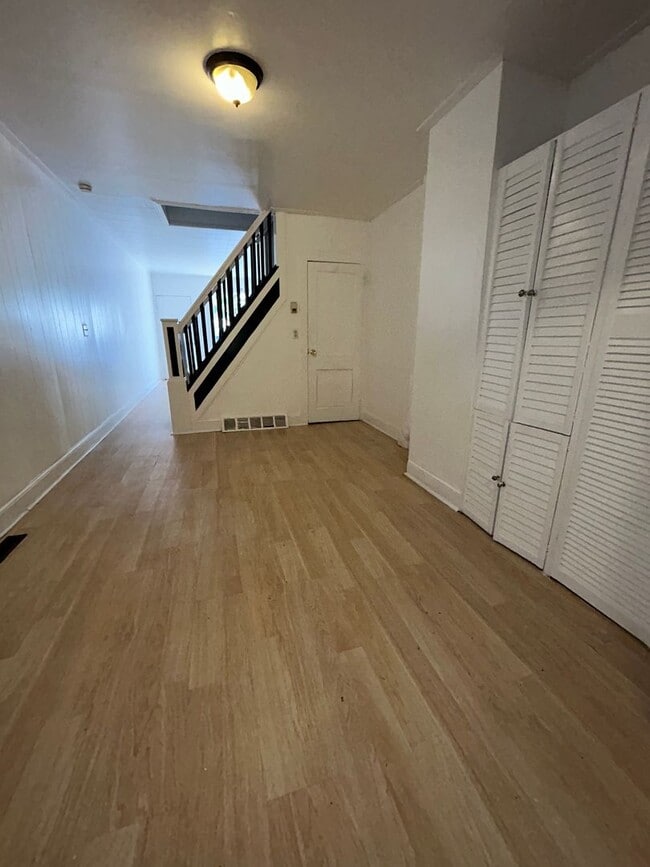 Foto del edificio - 25 Orange St