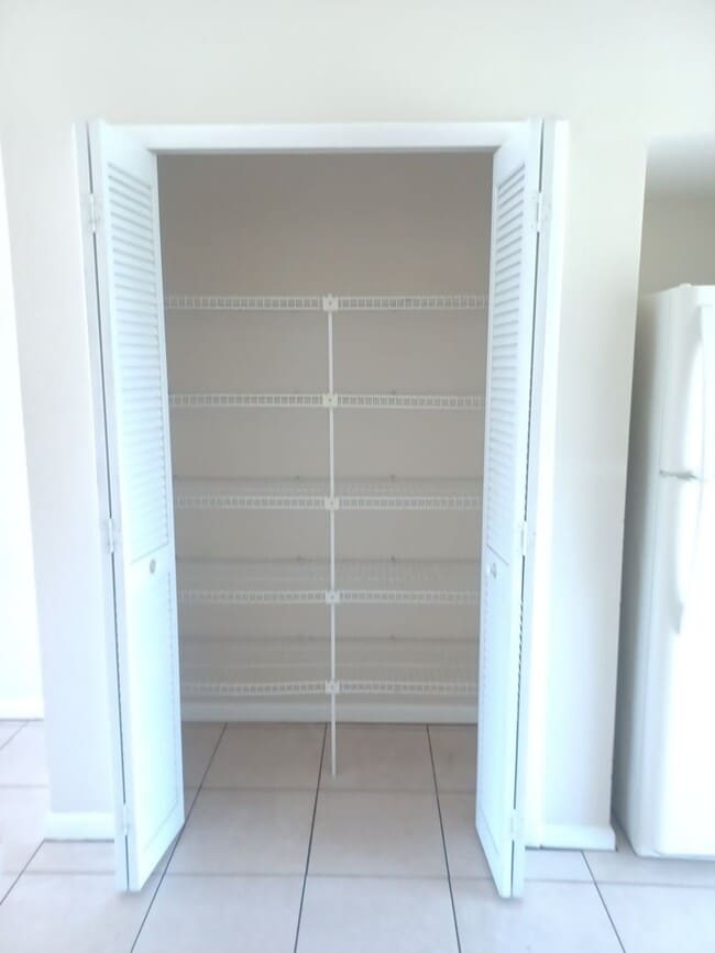 Foto del edificio - 17382 W Carnegie Cir