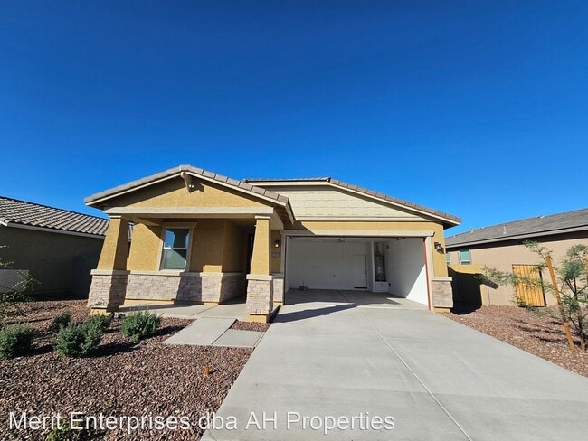 Building Photo - 3 br, 2 bath House - 21110 N BLUE AGAVE DR