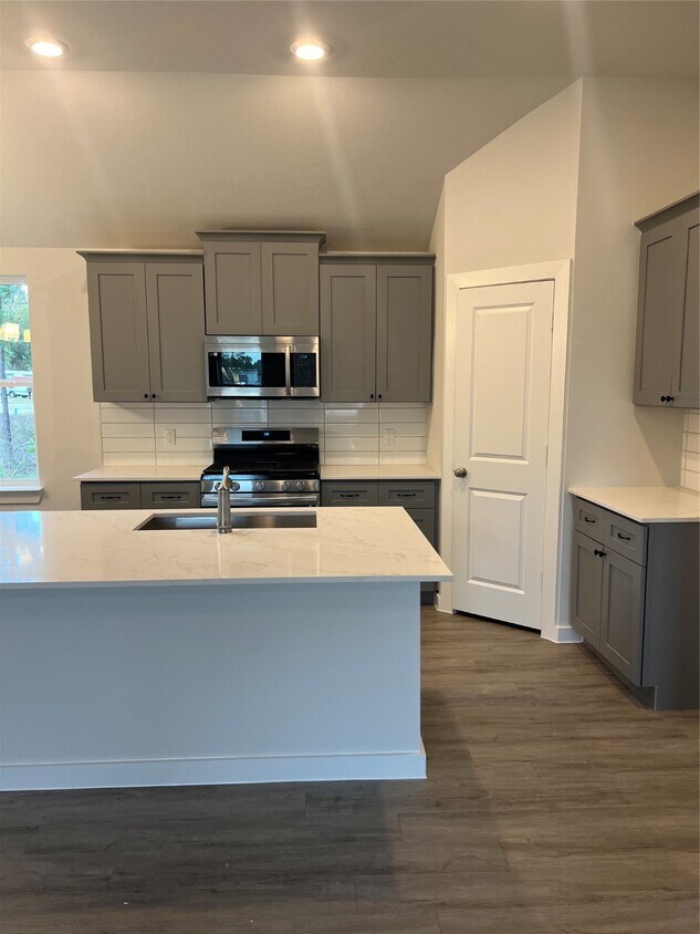 Foto principal - 885 Rd 5102
