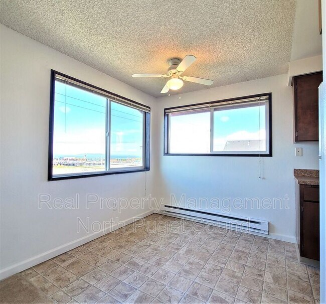 Foto del edificio - 2408 Grand Ave