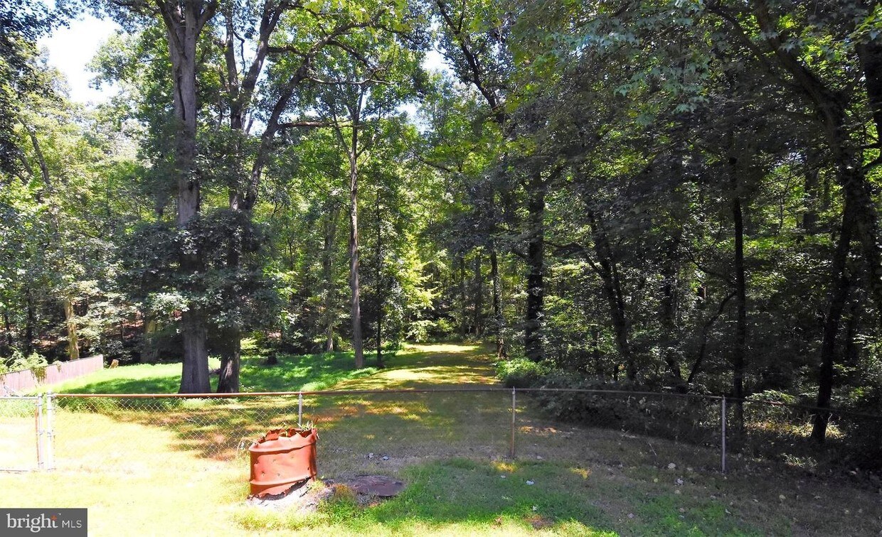 Primary Photo - 7105 Highbridge Rd