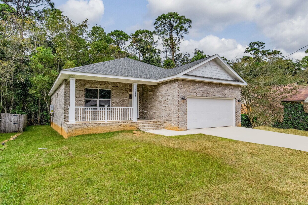 Primary Photo - 7684 Old Hickory Dr