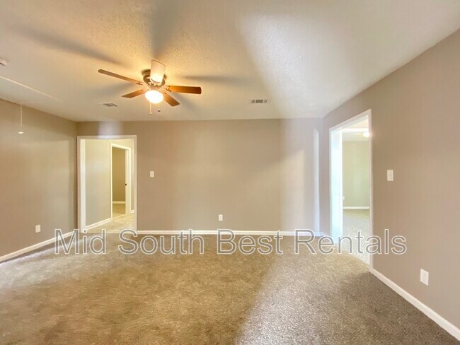 Foto del edificio - 909 W Hazel St