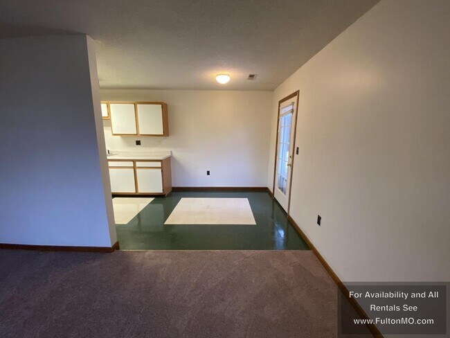 Building Photo - 124 King Street