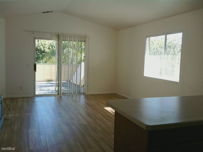 Building Photo - 6606 Trigo Rd