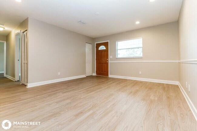 Building Photo - 501 Fox Run Trail, Apollo Beach, FL 33572