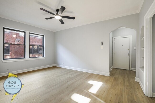 Foto del edificio - 5240 S Drexel Ave