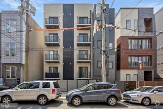 Building Photo - 1617-19 Ridge Ave