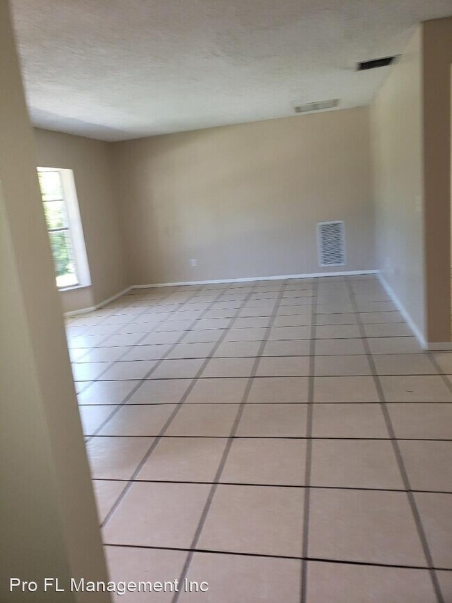 Foto del edificio - 2 br, 2 bath House - 714 Red Coach Ave.