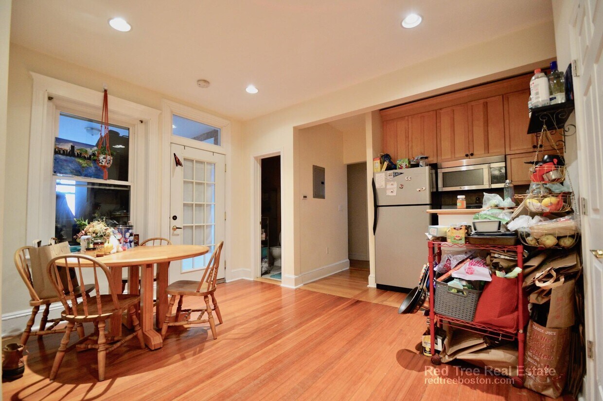 Foto principal - 191 Winthrop Rd