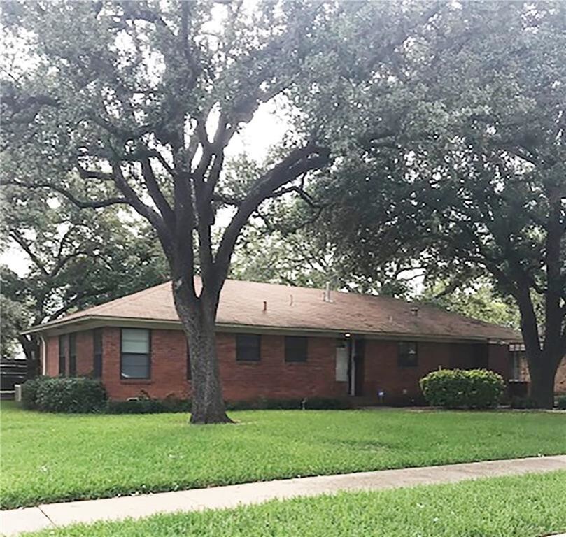 3990 Davila Dr, Dallas, TX 75220 House for Rent in Dallas, TX