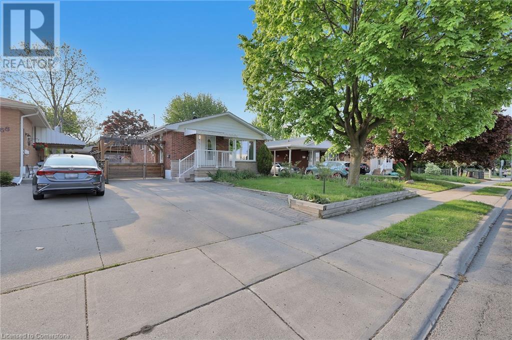 Photo principale - 64 Nash Rd S