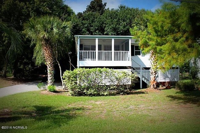 Building Photo - 8628 Reed Dr