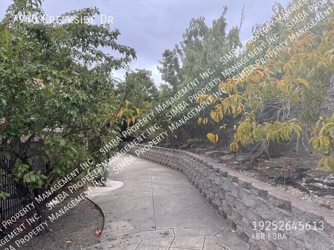 Building Photo - 7940 Creekside Dr