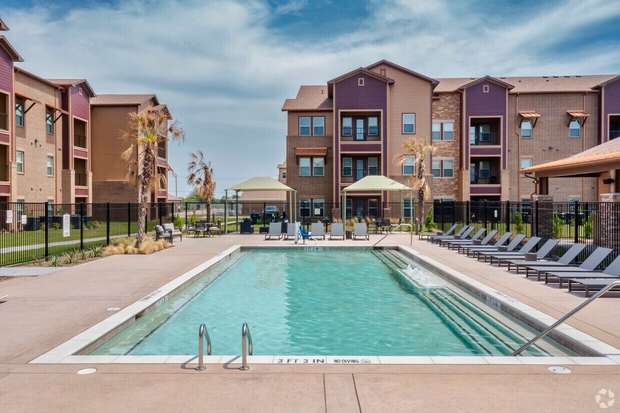 Autumn Breeze 301 Mars Rd Wilmer, TX Apartments for Rent in Wilmer