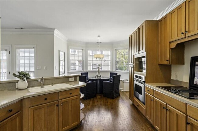 Foto del edificio - 78 Crumley St SE