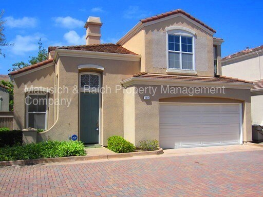 Primary Photo - 1517 Treviso Ave