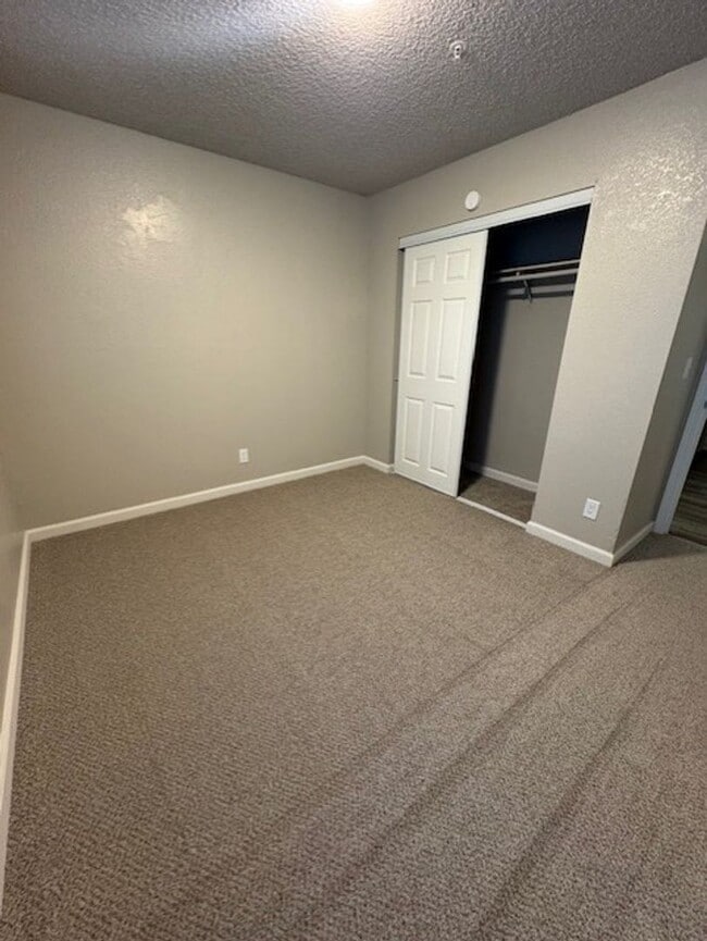 Interior Photo - River Run Apartments