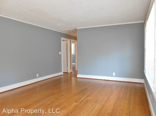 Foto del edificio - 19 Gurley Ave