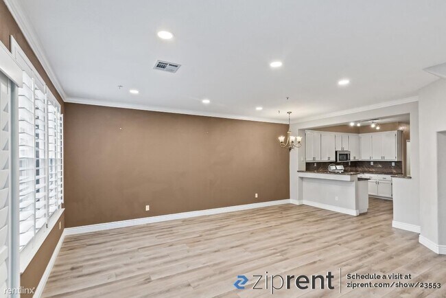 Foto del edificio - 2 br, 2.5 bath Townhome - 330 Sutter Creek...