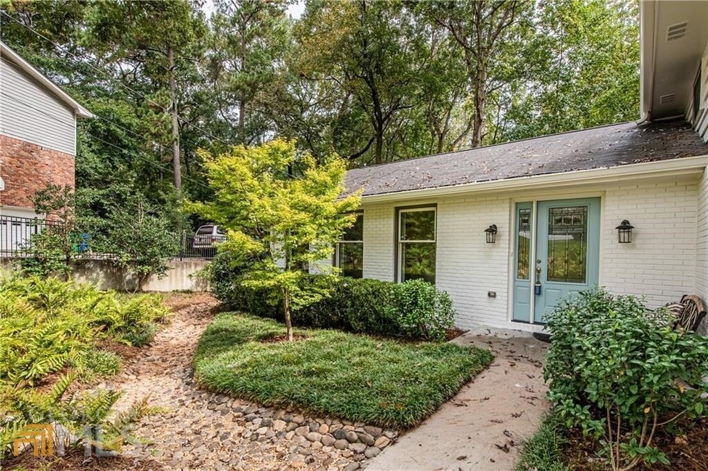 Foto principal - 3460 Wycherly Ct NE