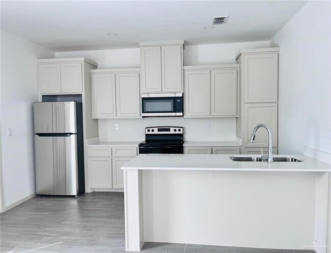 Foto del edificio - 12610 N 33rd Ln