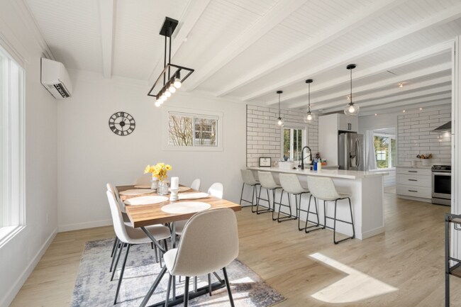 Foto del edificio - 3413 N 8th St