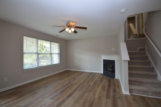 Building Photo - 3617 Bison Hill Ln