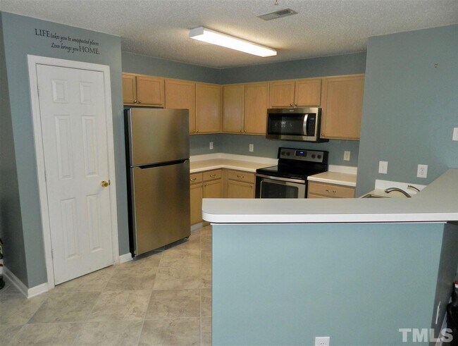 Foto del edificio - 127 Sturbridge Dr