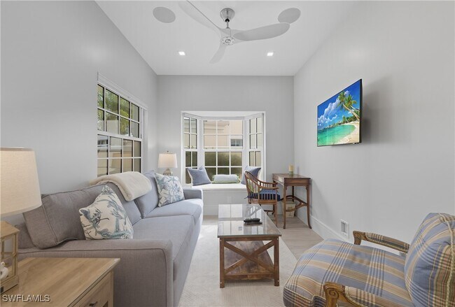 Foto del edificio - 360 Carlton Pl