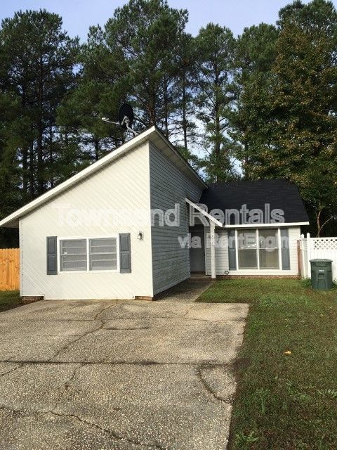Primary Photo - 7045 Candlewood Dr