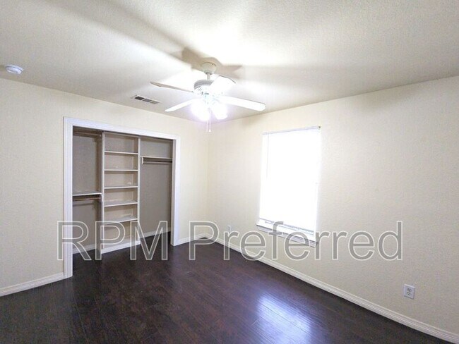 Building Photo - 6131 Andwood St