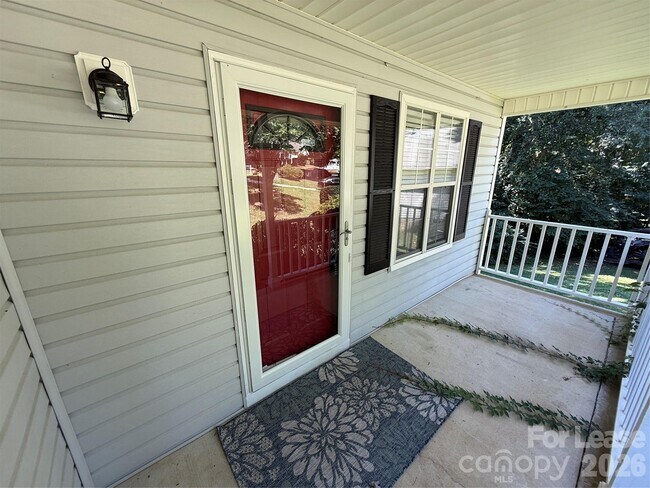 Foto del edificio - 8006 Maxwelton Dr
