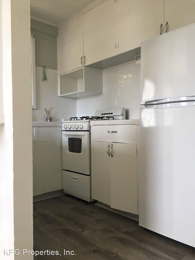 Building Photo - 1084 Kinau St