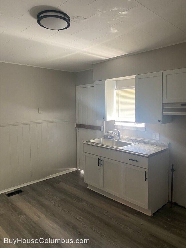 Foto del edificio - 3 br, 1 bath House - 1995 Minnesota Ave