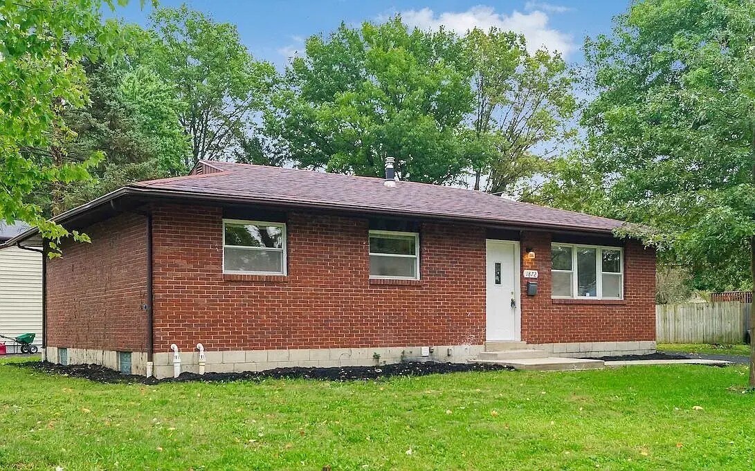 1872 Alsace Rd, Columbus, OH 43232 House Rental in Columbus, OH