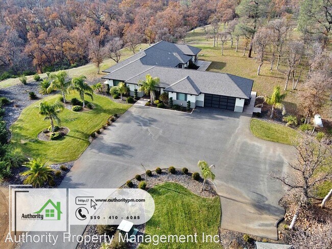 Foto del edificio - 4 br, 3.5 bath House - 21995 Los Altos Dr