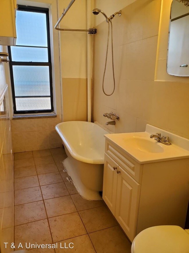 Foto del edificio - 738 Ocean View Ave