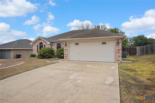 Building Photo - 3805 Republic of Texas Dr